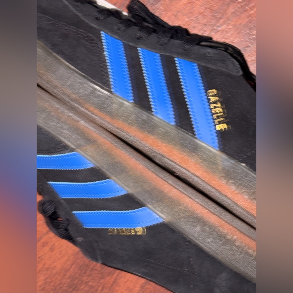 Adidas size 12 - Picture 12 of 14